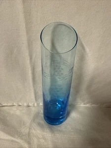 Vintage Etched Blue Glass Grape Pattern Bud Vase 7” Diagonal Flare Top - Picture 1 of 15