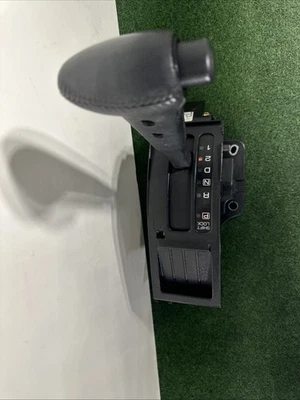 Nissan Pathfinder 2000 selector de marchas automático palanca de cambios con perilla + moldura Foto 1 de 4