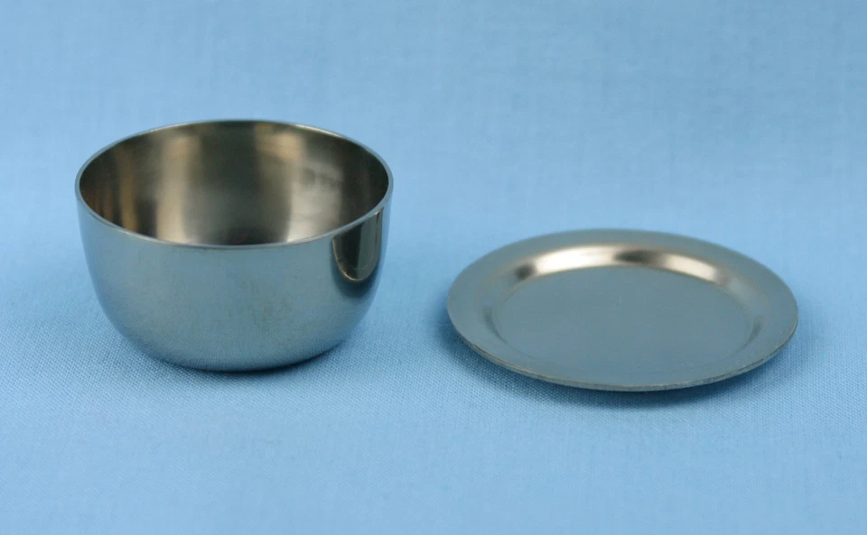 FISHER SCIENTIFIC ZIRCONIUM CRUCIBLE 25 mL with COVER