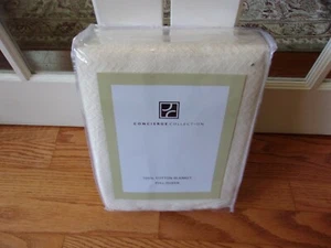NIP Concierge Collection White 100% Cotton Full/Queen Blanket - Picture 1 of 3