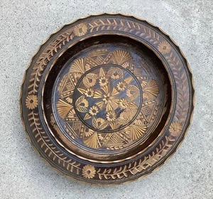 VINTAGE CARVED WOOD WOODEN SHALLOW BOWL - Picture 1 of 2