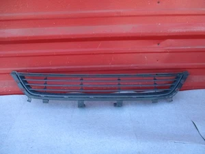 2011 2012 2013 2014 2015 Chevrolet Volt Front Lower Bumper Cover Grille OEM - Picture 1 of 7