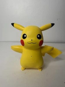 Jazwares Pokemon 2023 Interaktive Pikachu Bewegungsaktiviert Sprechende Figur Spielzeug - Bild 1 von 9