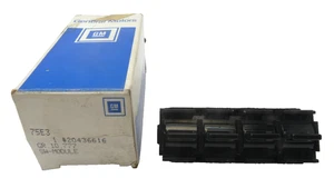 NOS OEM GM 20436616 4‑Button Door Window Switch Module 1991 Pontiac Sunbird - Picture 1 of 9
