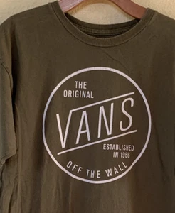 Camiseta Van’s Off The Wall verde militar para hombre talla mediana - Imagen 1 de 3