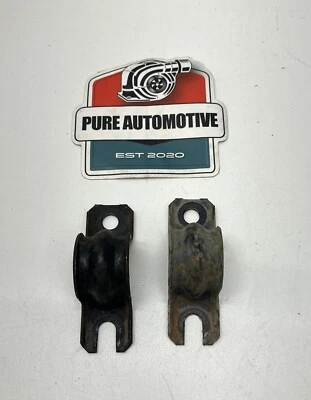 2003-2008 Nissan 350Z G35 Rear Lower Sway Bar Mounts Brackets Set Pair OEM 4142 - Image 1 of 4
