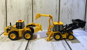 caterpillar backhoe toy