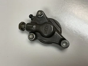 2002 02 KTM 400 EXC 400EXC EXC400 OEM Hydraulic Clutch Slave Cylinder & Bolts - Picture 1 of 5