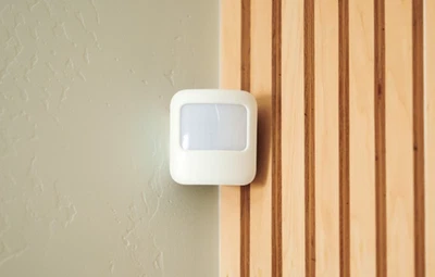 Vivint Wireless Motion Detector V-PIR300-345 (new-sealed) white