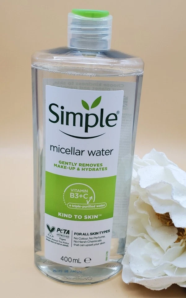 Agua Micelar Simple Elimina Suavemente Maquillaje e Hidrata 3.8 fl Nuevo  Foto 1 de 4