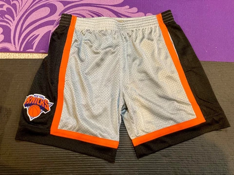 New York Knicks Mitchell & Ness 75th Anniversary Mens Size 2XL Basketball Shorts Cover