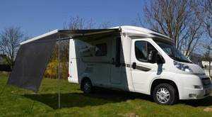 Caravan Markise Vorderwand AlphaZwei für Wohnwagen und Wohnmobile