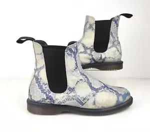 Botas Chelsea Dr Martens Flora Cuero Blanco Azul Piel de Serpiente Talla UK 8 EU 42 US 10 - Imagen 1 de 9