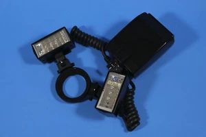 Olympus T28 Macro Twin Flash - Picture 1 of 7