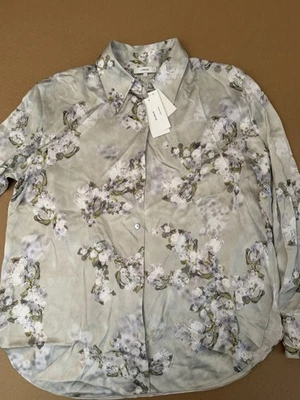 NWT Vince Hazy Blossom Collared Blouse Women's 100% Silk - L - Image 1 of 4