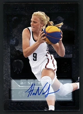 2023 Skybox Metal Universe Champions Silver Auto Hailey Van Lith #070 Foto 1 de 2