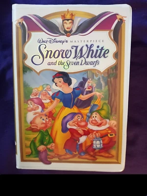 1994 Walt Disney Masterpiece SNOW WHITE AND THE SEVEN DWARFS NrMt - Image 1 of 4