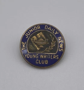 Vintage The Junior Daily News Young Writers Club Lapel Pin - Picture 1 of 4
