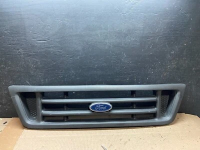 2003 to 2007 Ford Econoline E150 E250 E350 Front Grille Grille H6717 OEM DG1 - Image 1 of 4