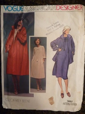 Vogue 1492 Geoffrey Beene American Designer Original 1970's Pattern size 8 Cut - Image 1 of 3