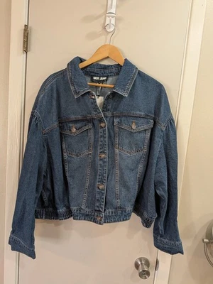 Chaqueta vaquera DKNY azul lavado talla nueva con etiquetas 3 bolsillos delanteros Foto 1 de 4