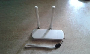 Huawei Speedstick LTE V E3372 Surfstick USB - Bild 1 von 1