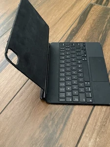 Apple Magic Keyboard 11" iPad Pro/iPad Air Negro VER DESCRIPCIÓN - Imagen 1 de 7