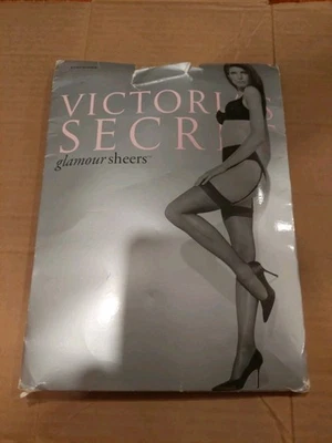 DOS PARES Top de encaje transparente glamour vintage Victoria's Secret hasta los muslos negro  Foto 1 de 4