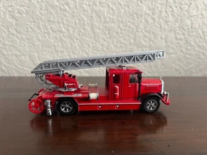 Matchbox Models Of Yesteryear 1932 Mercedes -Benz Ladder Truck YFE05 - Picture 1 of 6