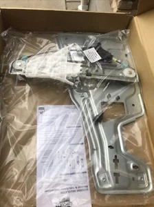 Carquest 748-516 Rear Left Window Motor & Regulator for 2005-09 Select GM Models - Picture 1 of 9