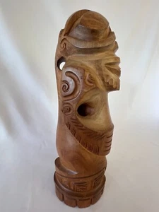 *Rare* Tiki / Totem - Maori Origin, *Signed* "R KOHU HF 928180" - 11” Teak Wood - Picture 1 of 19