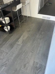 Porcelanosa OXFORD ANTRACITA (medium oak) floor tiles 8"x47" Heavily Discounted - Picture 1 of 5