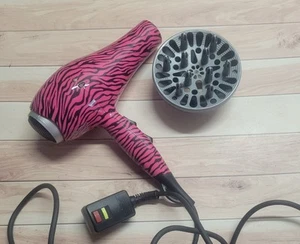 NuMe Model HB2820 Pink and Black Zebra Print Hair blow Dryer with Diffuser - Picture 1 of 14