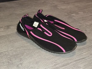 Speedo Brand Water Shoes Women Size Large (9-11) Pink And Black - Picture 1 of 4