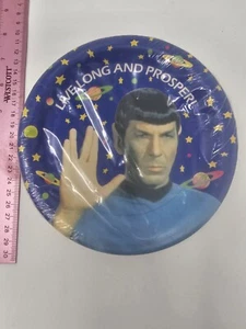 VTG Star Trek Spock LIVE Long And PROSPER Party Boldly Paper Plates 8 PACK 7" - Picture 1 of 3