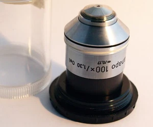 Zeiss West Mikroskop Objektiv Plan-APO AXIOMAT 100x Öl 1,30 - Bild 1 von 2