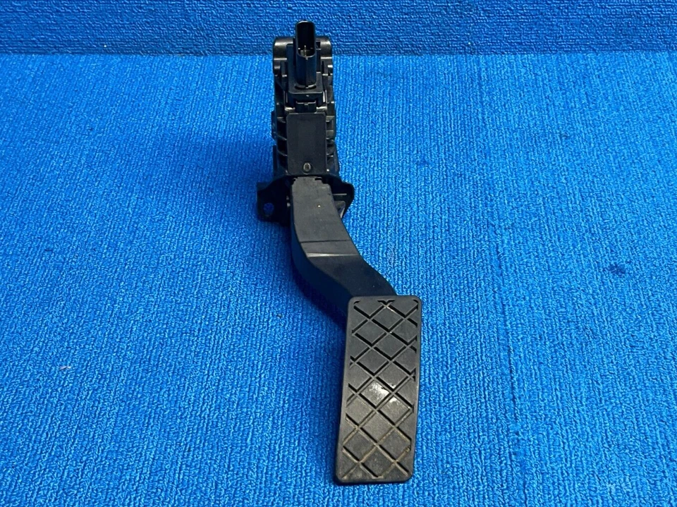 Volkswagen Jetta 2019-2021 1,4 L acelerador de gasolina acelerador pedal sensor de viaje OEM Foto 1 de 4