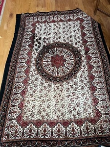 VINTAGE TABLECLOTH RED CREAM BLACK FLOWER FLORAL PATTERN INDIA 55" x 78" - Picture 1 of 12