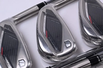 Wilson DYNAPWR Max 2025 Irons / 5-PW+SW / Regular Flex KBS MAX HL Shafts - Image 1 of 4