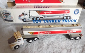 1993 Exxon Toy Tanker Truck Limited Edition Collectors Series Lights Sounds EX01 - Picture 1 of 8