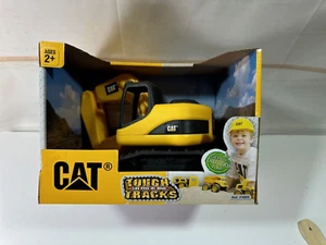 CAT Tough Tracks Spielzeug Baggerlader bewegliche Teile ideal für draußen - Bild 1 von 5