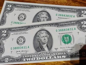 Lot of 2x Consecutive Serial # Two Dollar Bills From Bep pack 2017-A Chicago - Picture 1 of 24