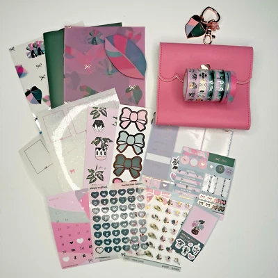 Simply Gilded GROWTH Partial Sub Box - Image 1 of 4