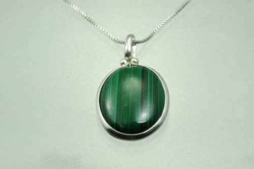 Драгоценный малахит и серебро подвеска и серебро 925 ожерелье! Подарочные украшения и украшения с любовью - Изображение 1 из 1