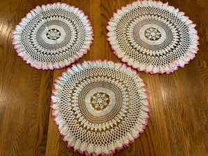Vintage Set Of 3 Crocheted Doilies White W/Pink Edge - Picture 1 of 10