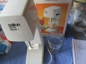 Nuevo mezclador de bebidas Salton # MR-1 barra de cocina helado vintage funcionando posible - Imagen 1 de 5