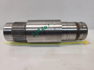 2007-14 Cadillac Escalade (6.2L / AT) NR3 T-Case Front Output Shaft PN: 19153149 - Picture 1 of 12