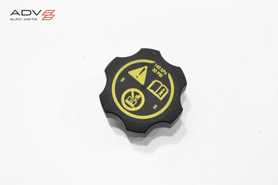 2015 - 2025 CHEVY COLORADO GMC CANYON RADIATOR EXPANSION RESERVOIR TANK CAP OEM - Image 1 of 4