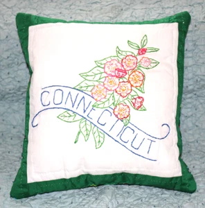 Accent Throw Pillow Connecticut State Flower Made From Vintage Quilt - Picture 1 of 4