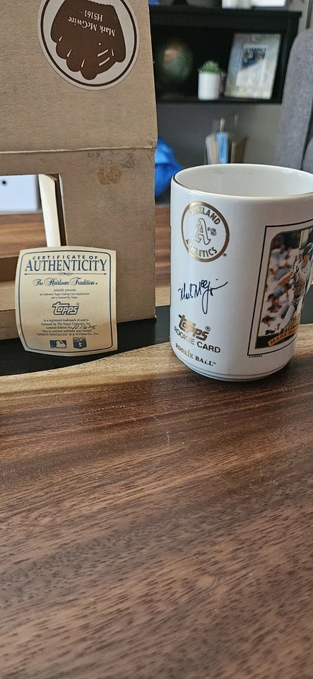 Topps #70 Mark McGwire Rookie Heirloom Tradition Authenticated By Topps Mug - Image 1 of 4